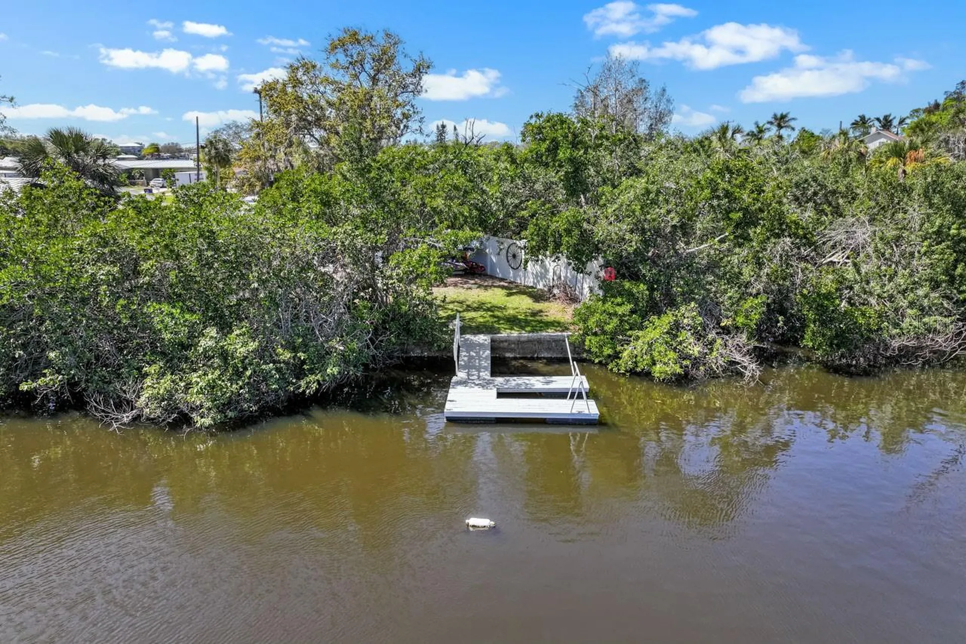 107 6th Street NW Ruskin FL 33570