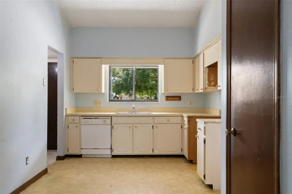 10722 Whisperwood Lane Orlando FL 32837