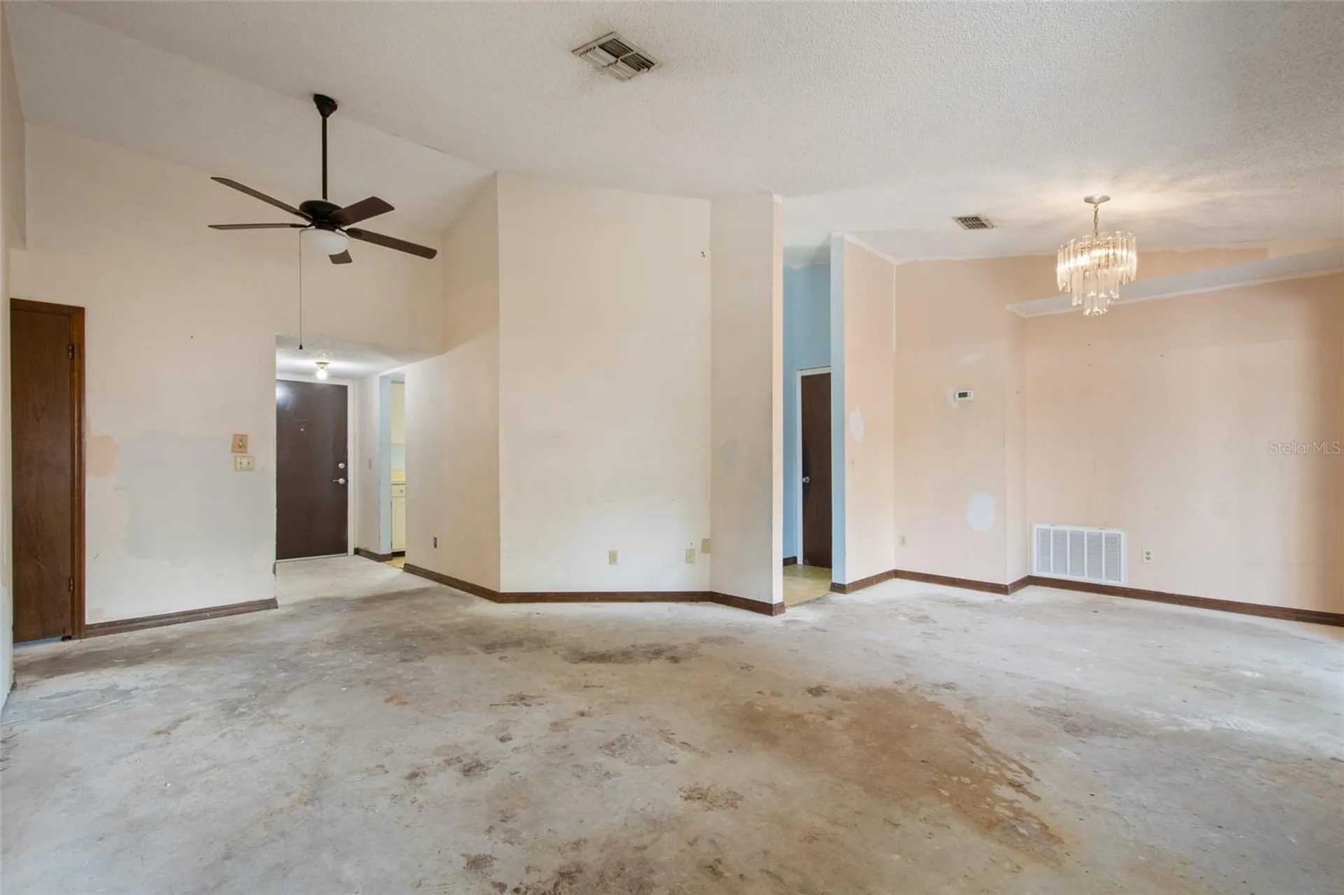 10722 Whisperwood Lane Orlando FL 32837