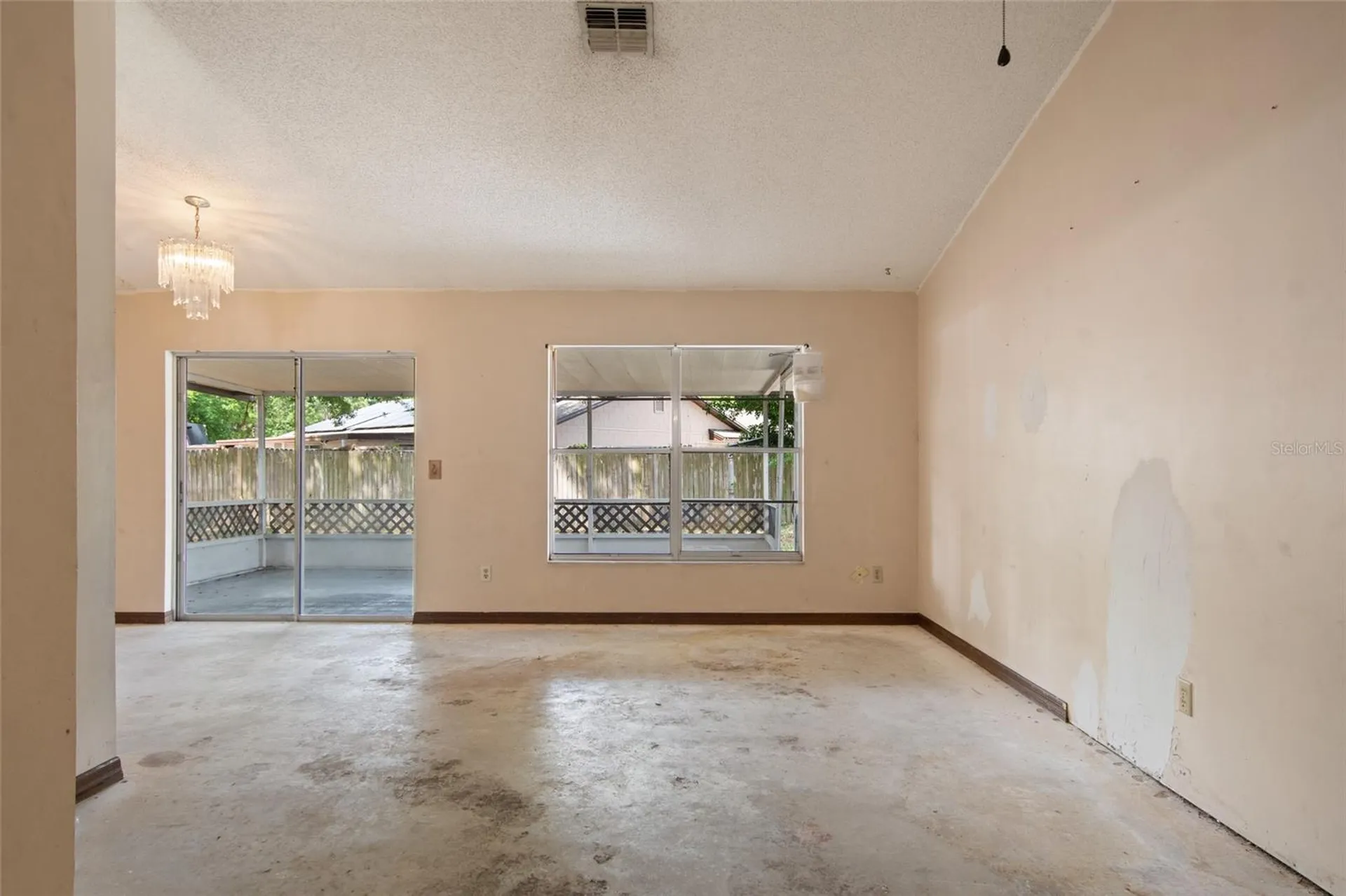 10722 Whisperwood Lane Orlando FL 32837