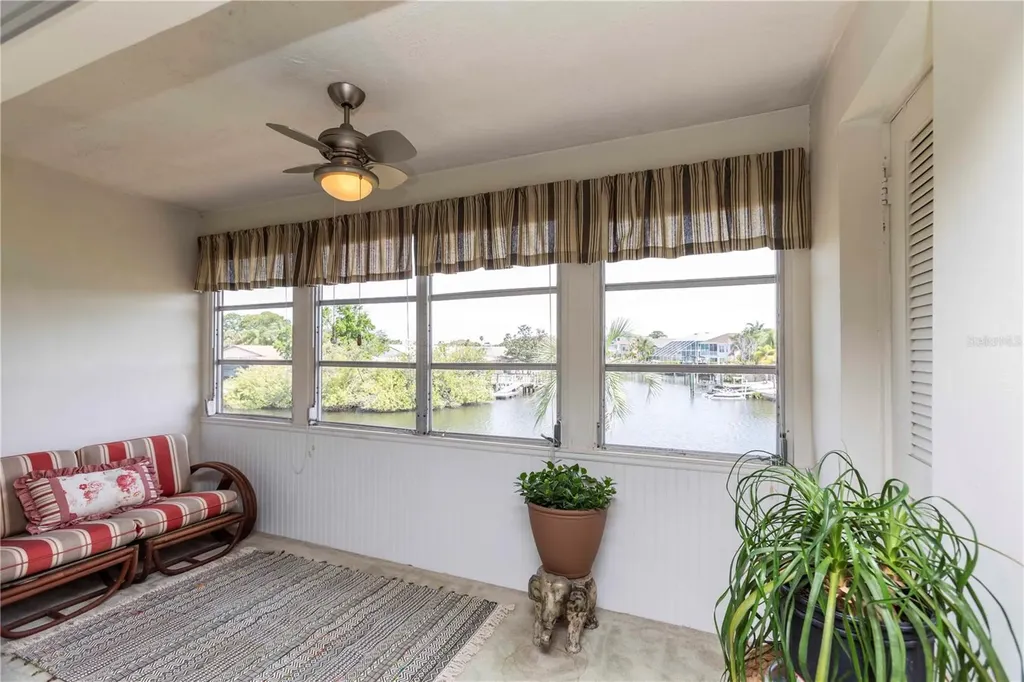4609 Marine Parkway New Port Richey FL 34652