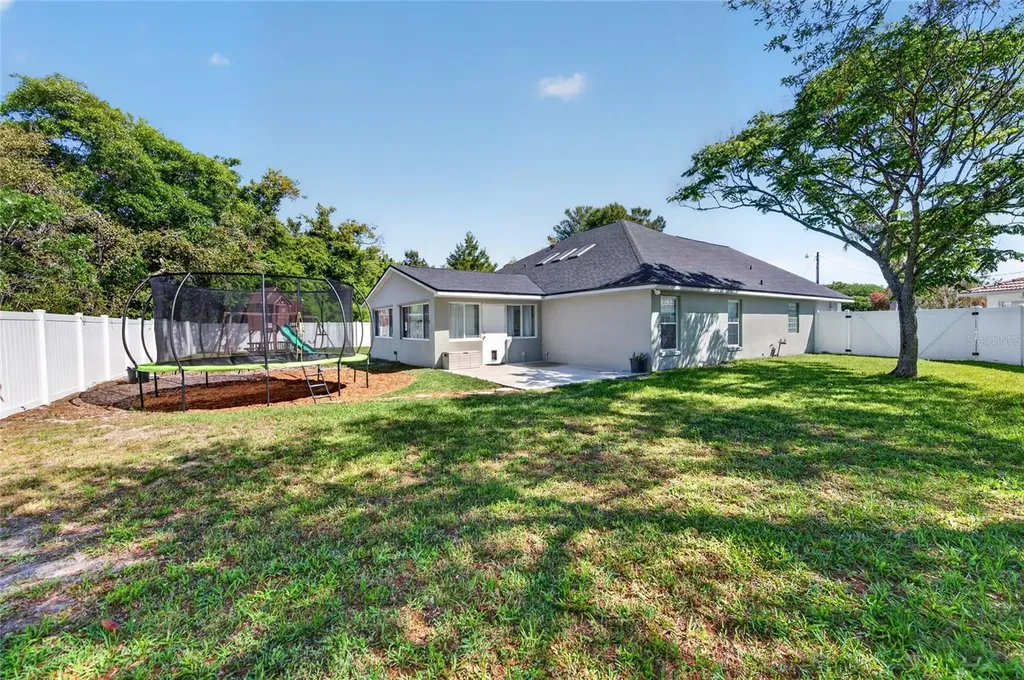 5 Farr Place Palm Coast FL 32137