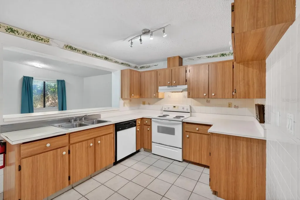 612 Johnson Drive Ormond Beach FL 32174