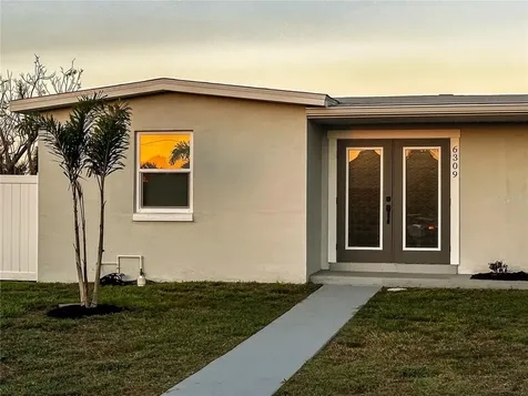 6309 Pontiac Lane North Port FL 34287
