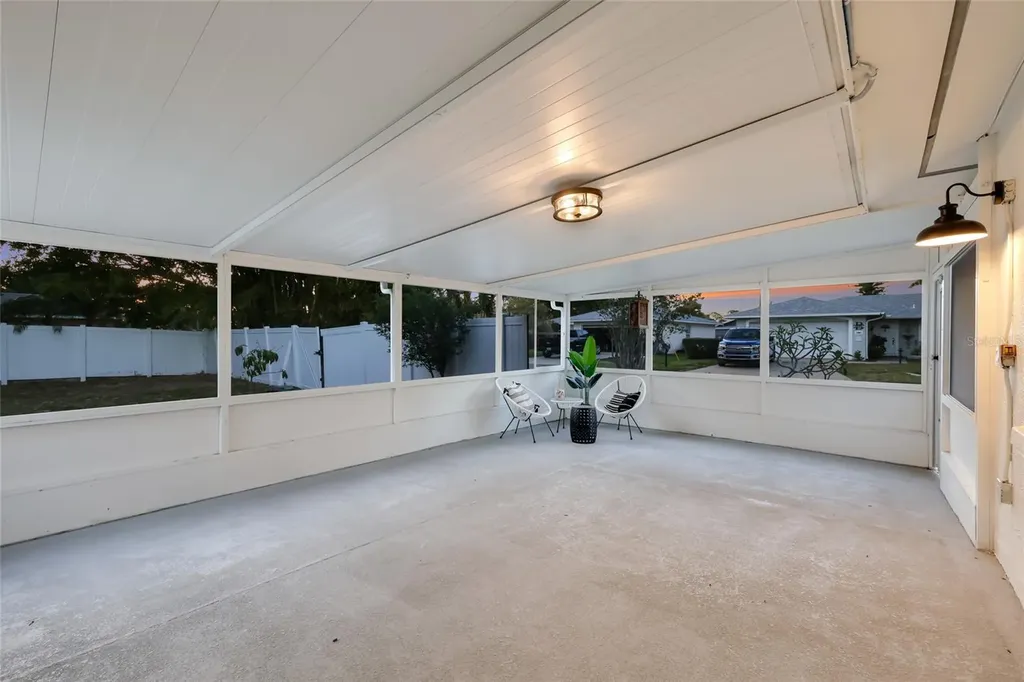 120 43rd Street NW Bradenton FL 34209