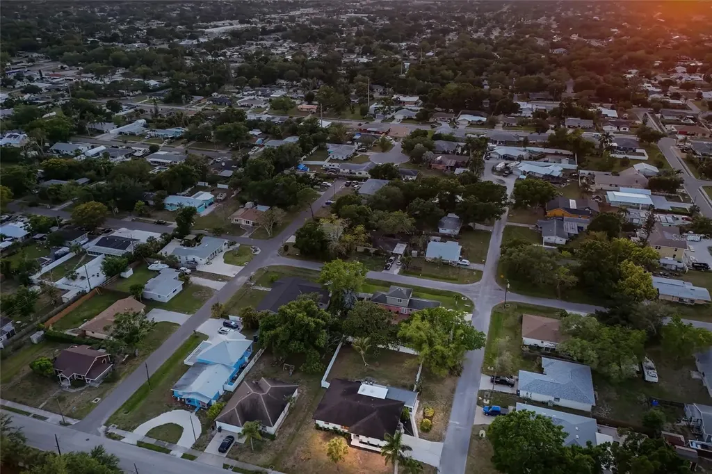 120 43rd Street NW Bradenton FL 34209