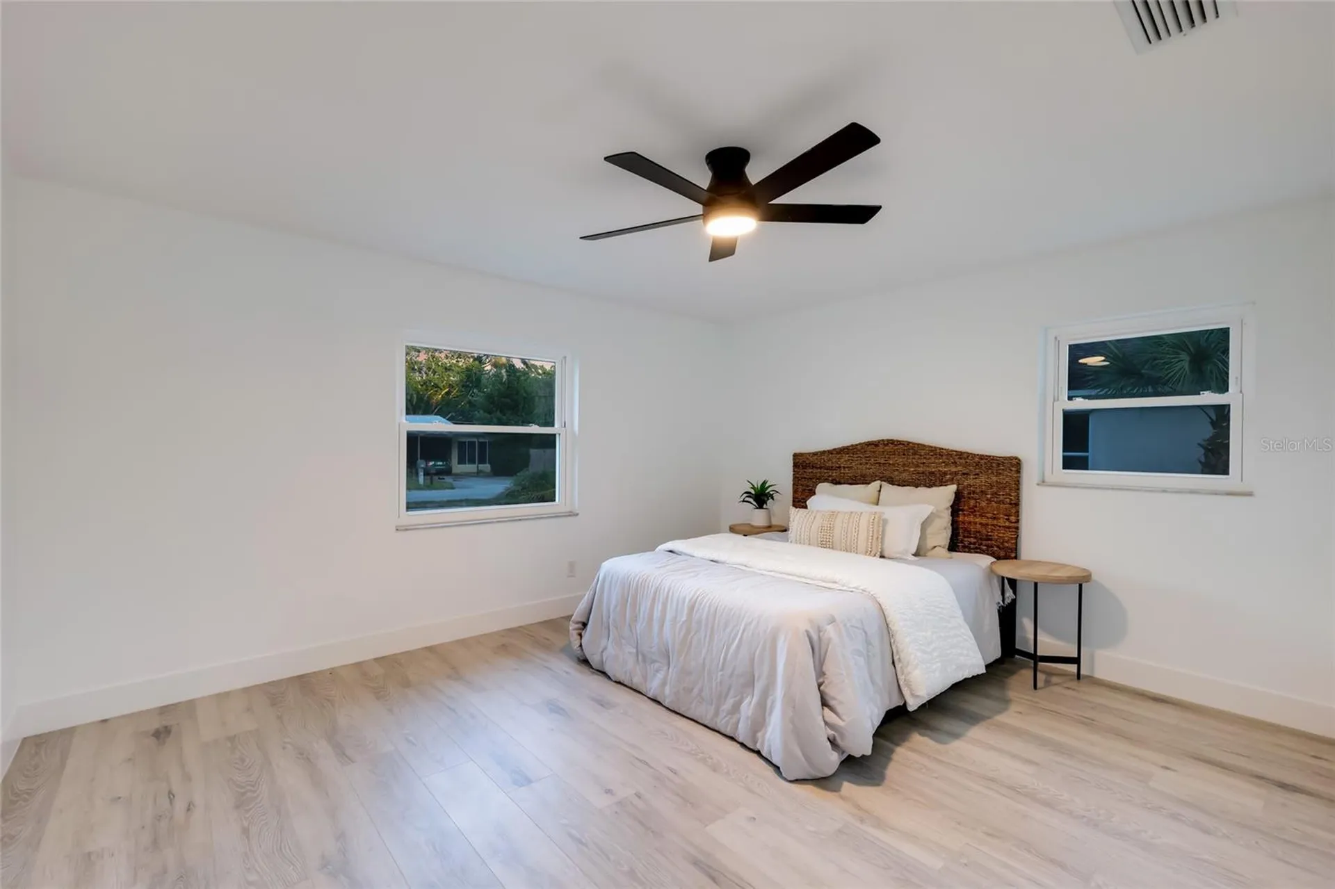 120 43rd Street NW Bradenton FL 34209