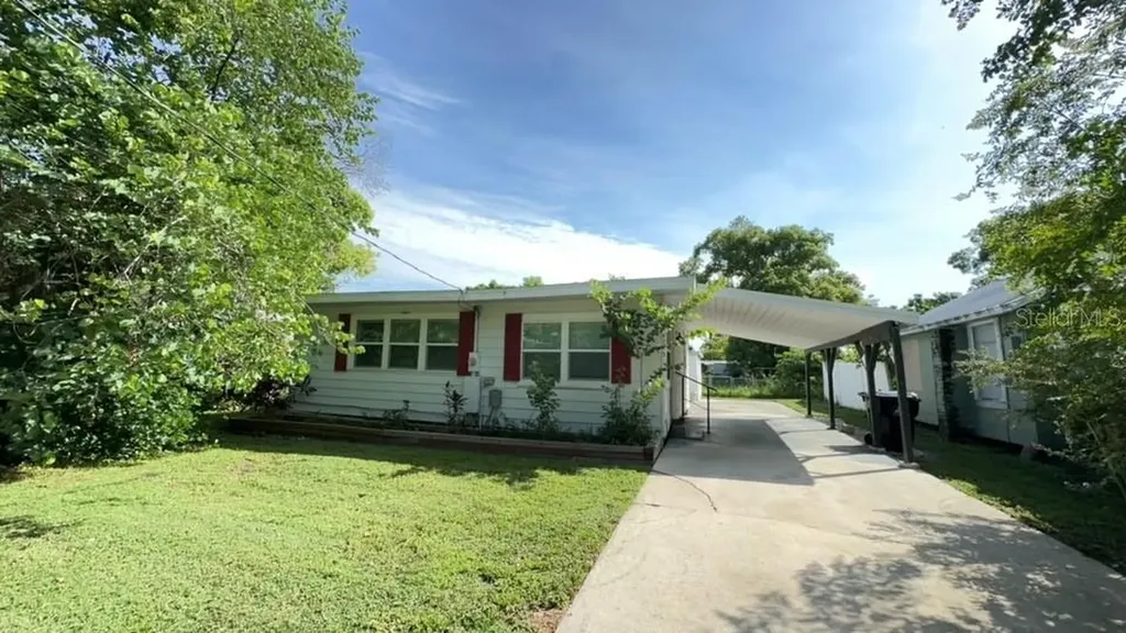 4713 Thorpe Avenue Orlando FL 32804