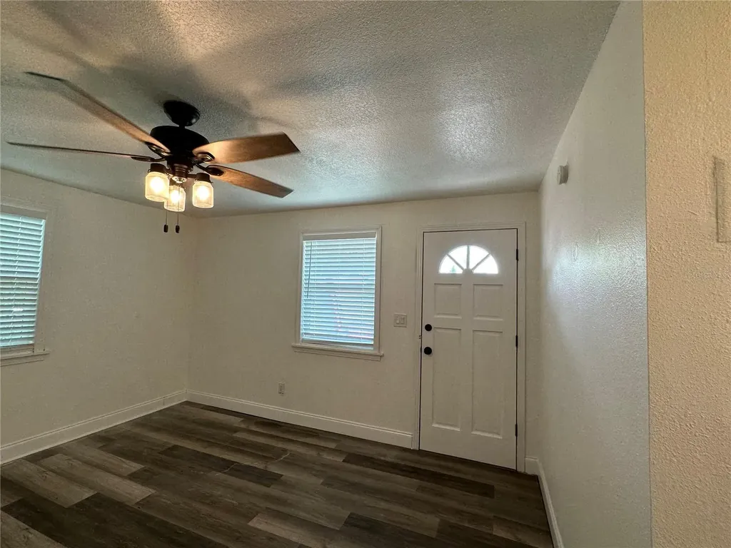 4713 Thorpe Avenue Orlando FL 32804