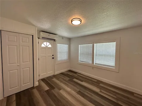 4713 Thorpe Avenue Orlando FL 32804