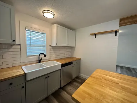 4713 Thorpe Avenue Orlando FL 32804