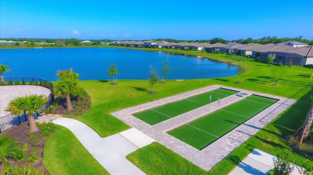 17311 Blue Ridge Place Bradenton FL 34211