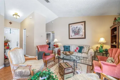 624 Mckinley Court Kissimmee FL 34758