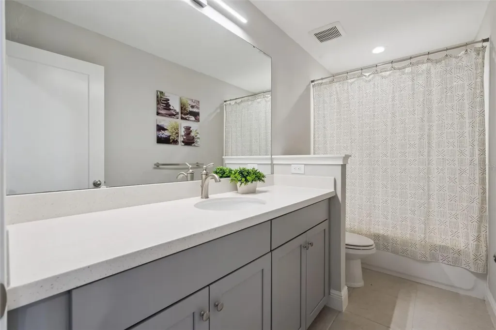 6166 Hamlin Reserve Boulevard Winter Garden FL 34787