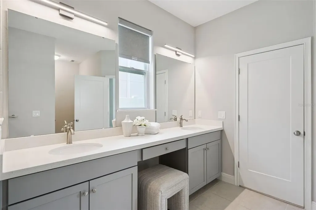 6166 Hamlin Reserve Boulevard Winter Garden FL 34787