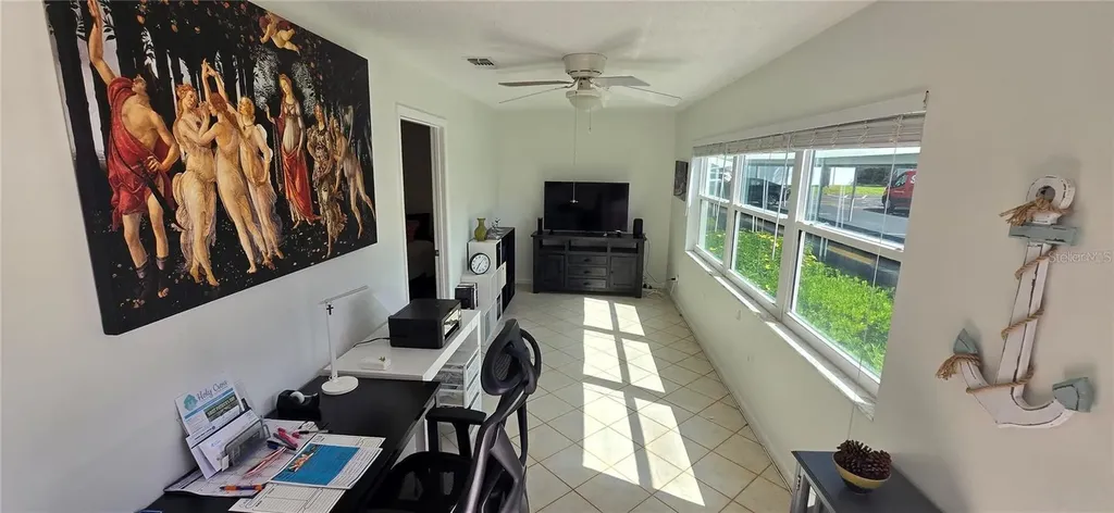 5267 81st Street N St Petersburg FL 33709