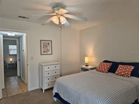 5267 81st Street N St Petersburg FL 33709