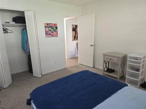 5267 81st Street N St Petersburg FL 33709