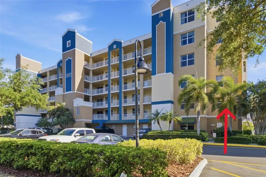 960 Starkey Road Largo FL 33771