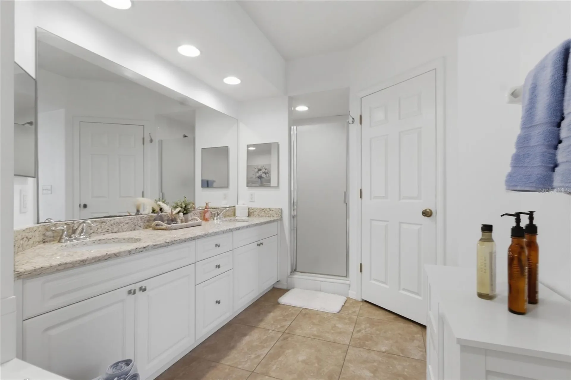 960 Starkey Road Largo FL 33771