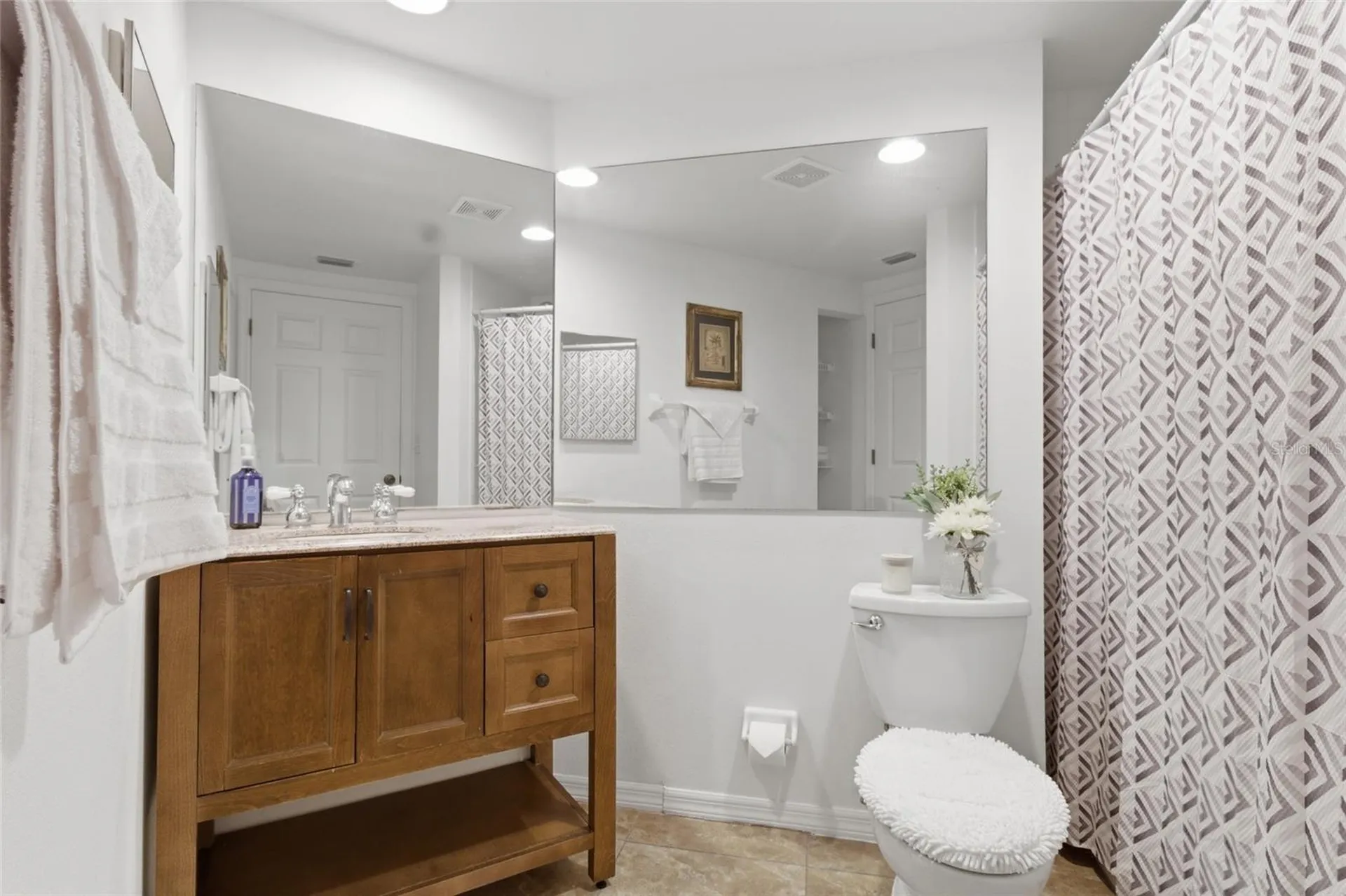 960 Starkey Road Largo FL 33771