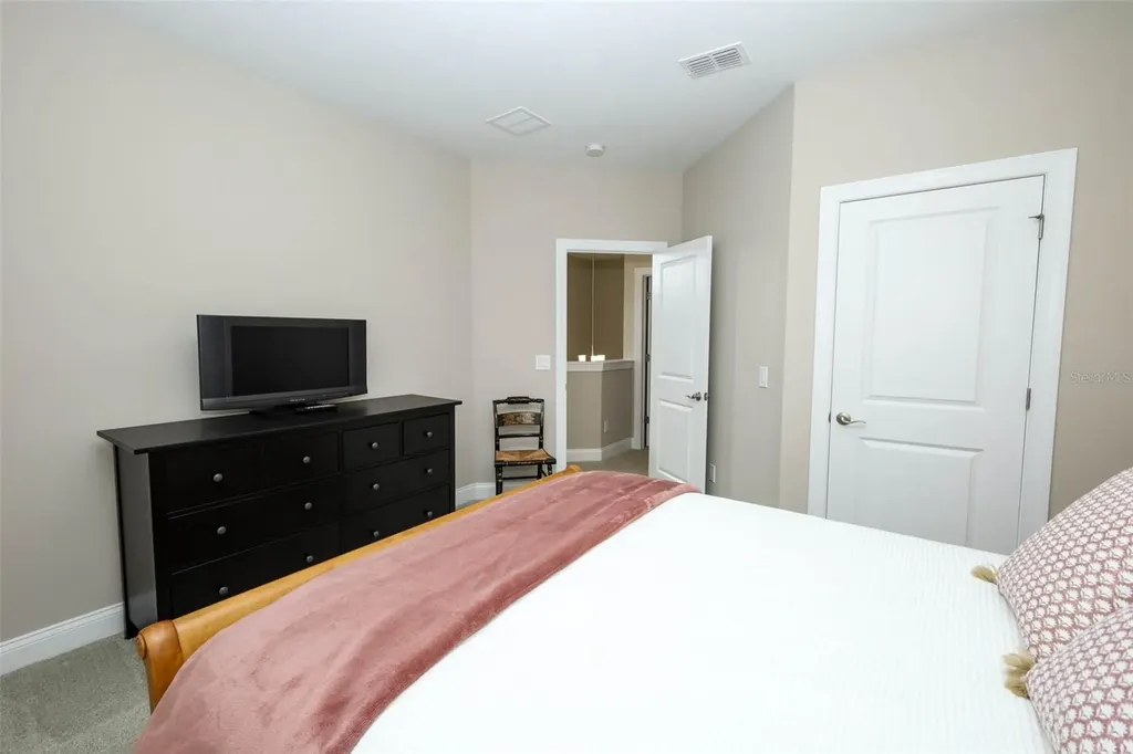 203 Vine Street Oviedo FL 32765