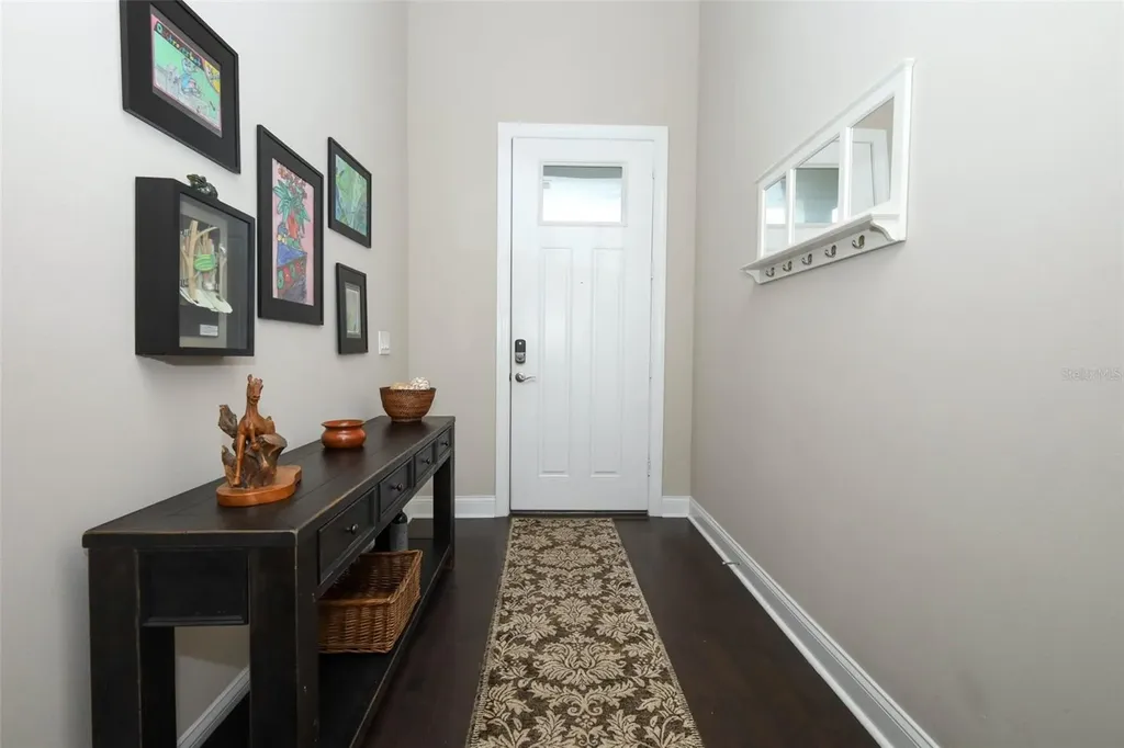 203 Vine Street Oviedo FL 32765