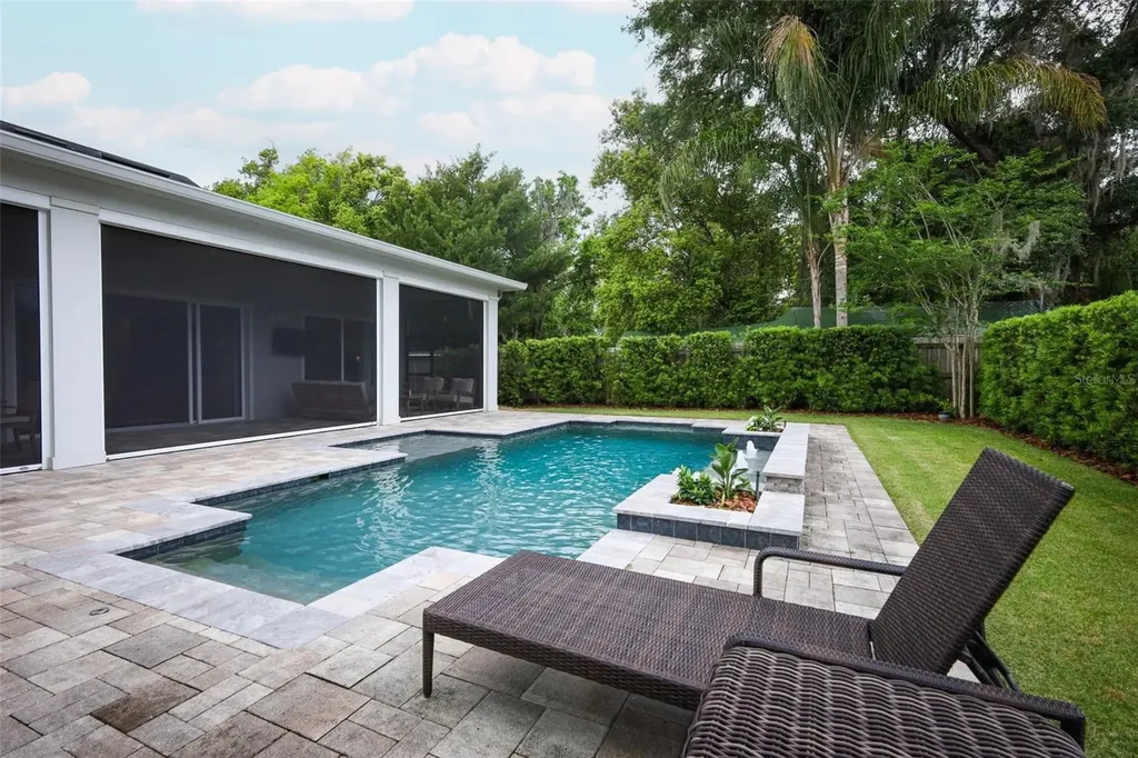 203 Vine Street Oviedo FL 32765