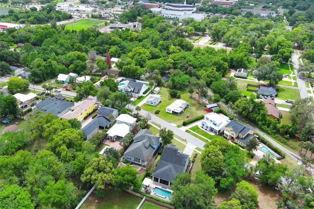 203 Vine Street Oviedo FL 32765