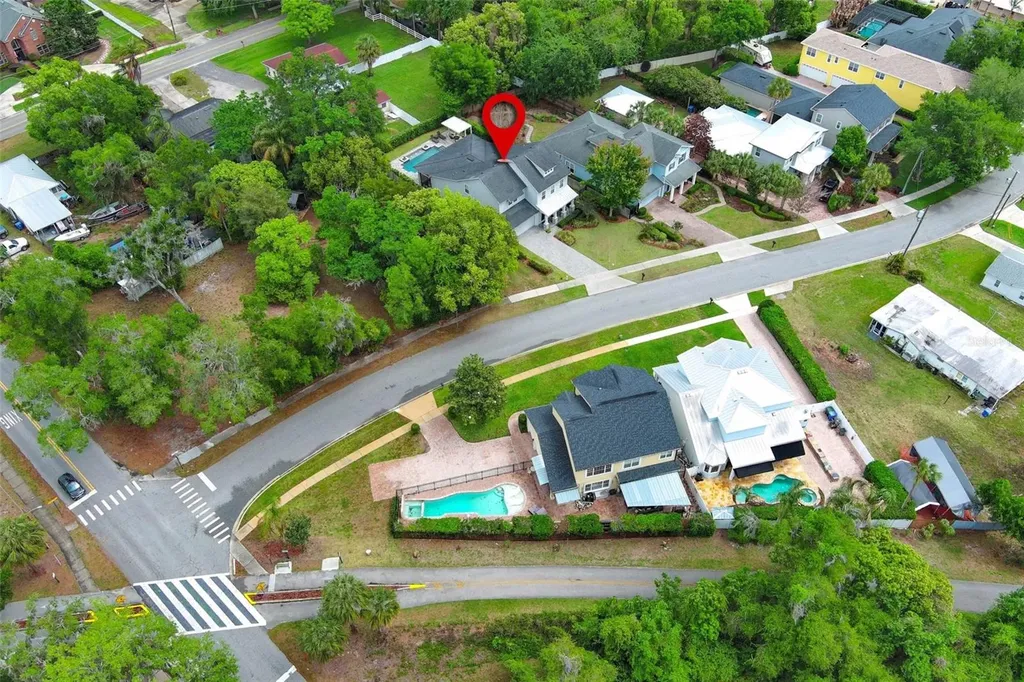203 Vine Street Oviedo FL 32765