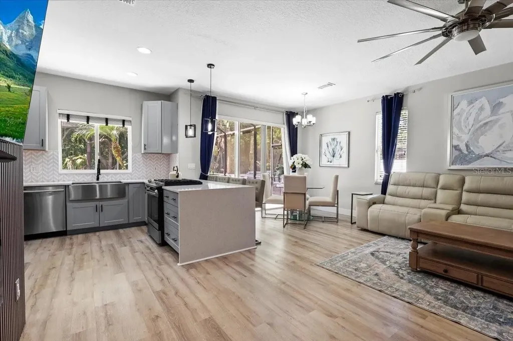 6841 Bouganvillea Crescent Drive Orlando FL 32809