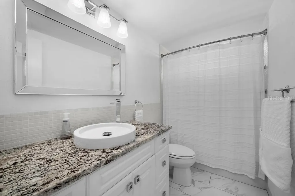 600 Sutton Place Longboat Key FL 34228
