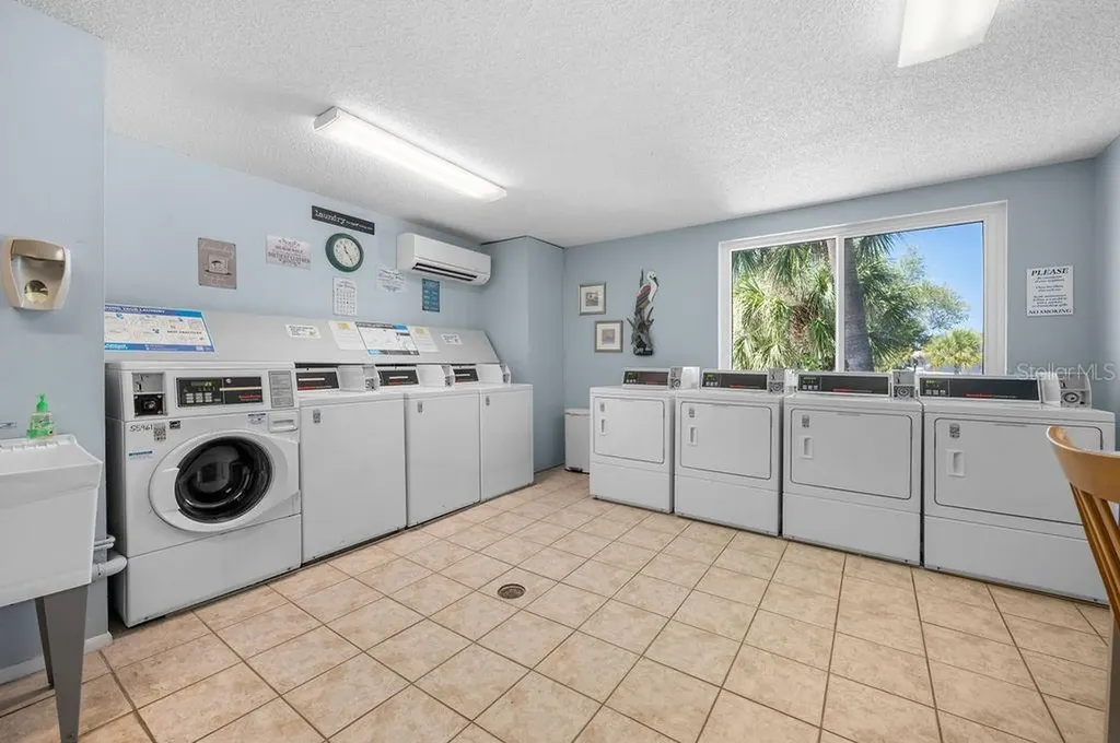 600 Sutton Place Longboat Key FL 34228