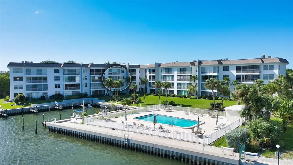 600 Sutton Place Longboat Key FL 34228