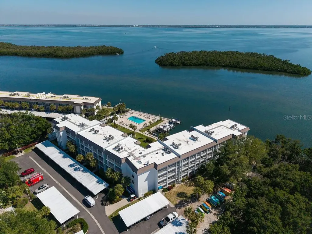 600 Sutton Place Longboat Key FL 34228