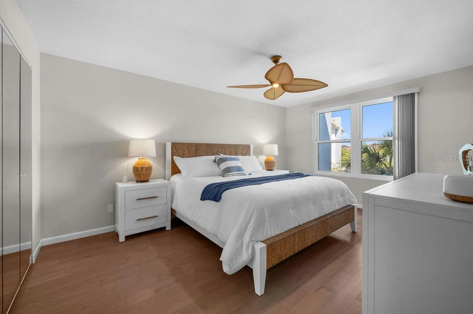 600 Sutton Place Longboat Key FL 34228