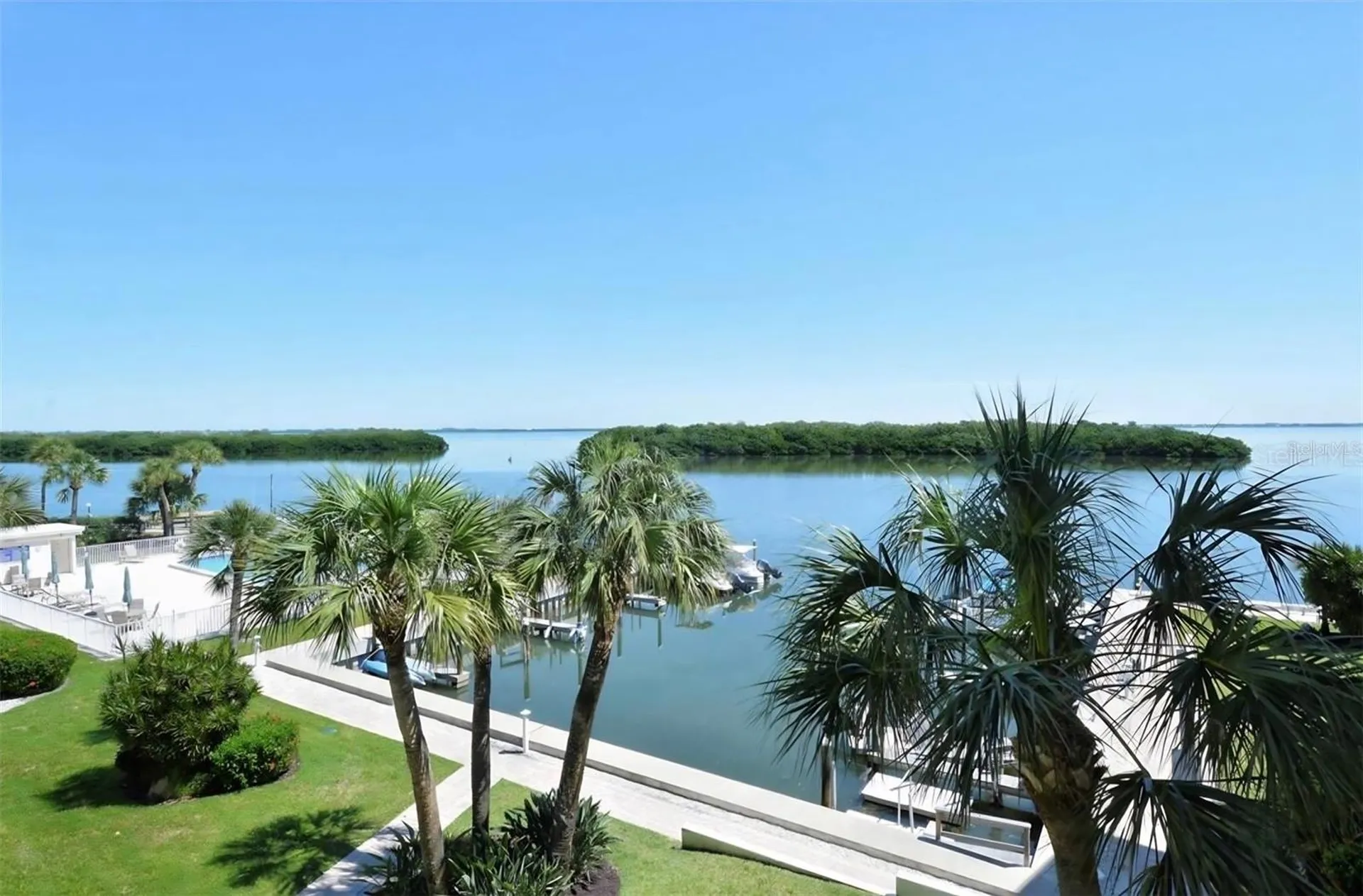 600 Sutton Place Longboat Key FL 34228