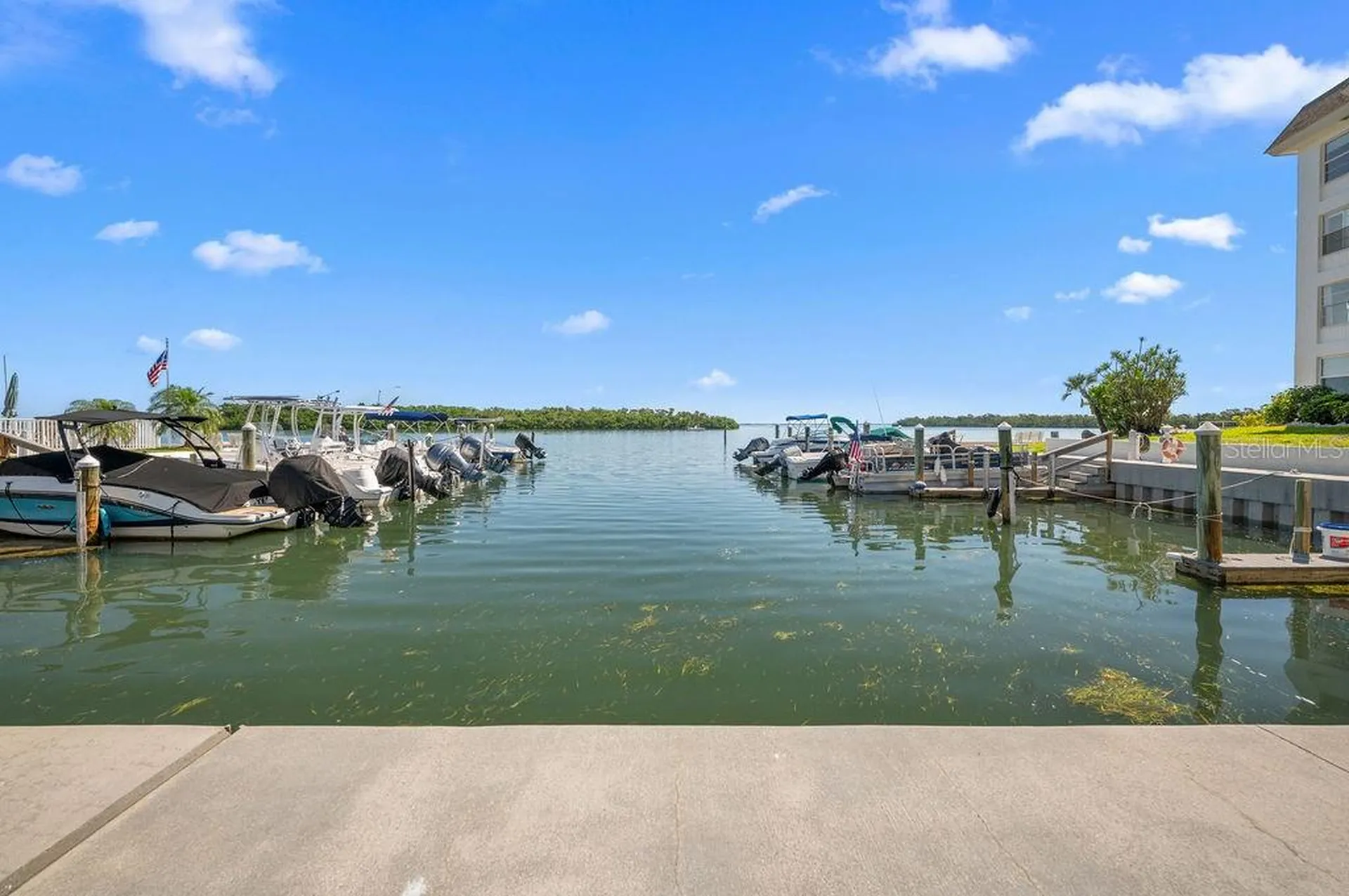 600 Sutton Place Longboat Key FL 34228