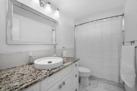 600 Sutton Place Longboat Key FL 34228