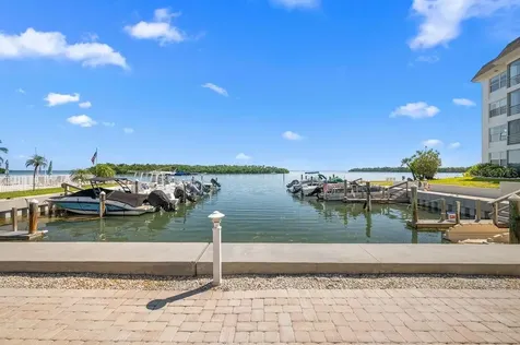600 Sutton Place Longboat Key FL 34228