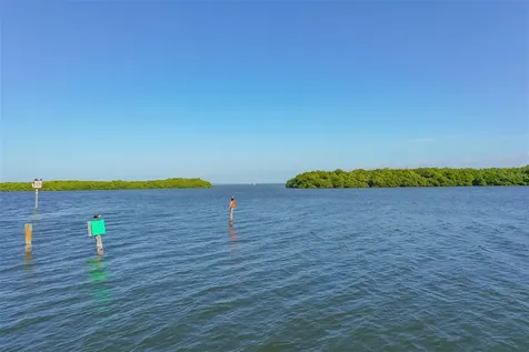 600 Sutton Place Longboat Key FL 34228