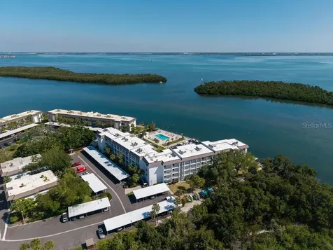 600 Sutton Place Longboat Key FL 34228