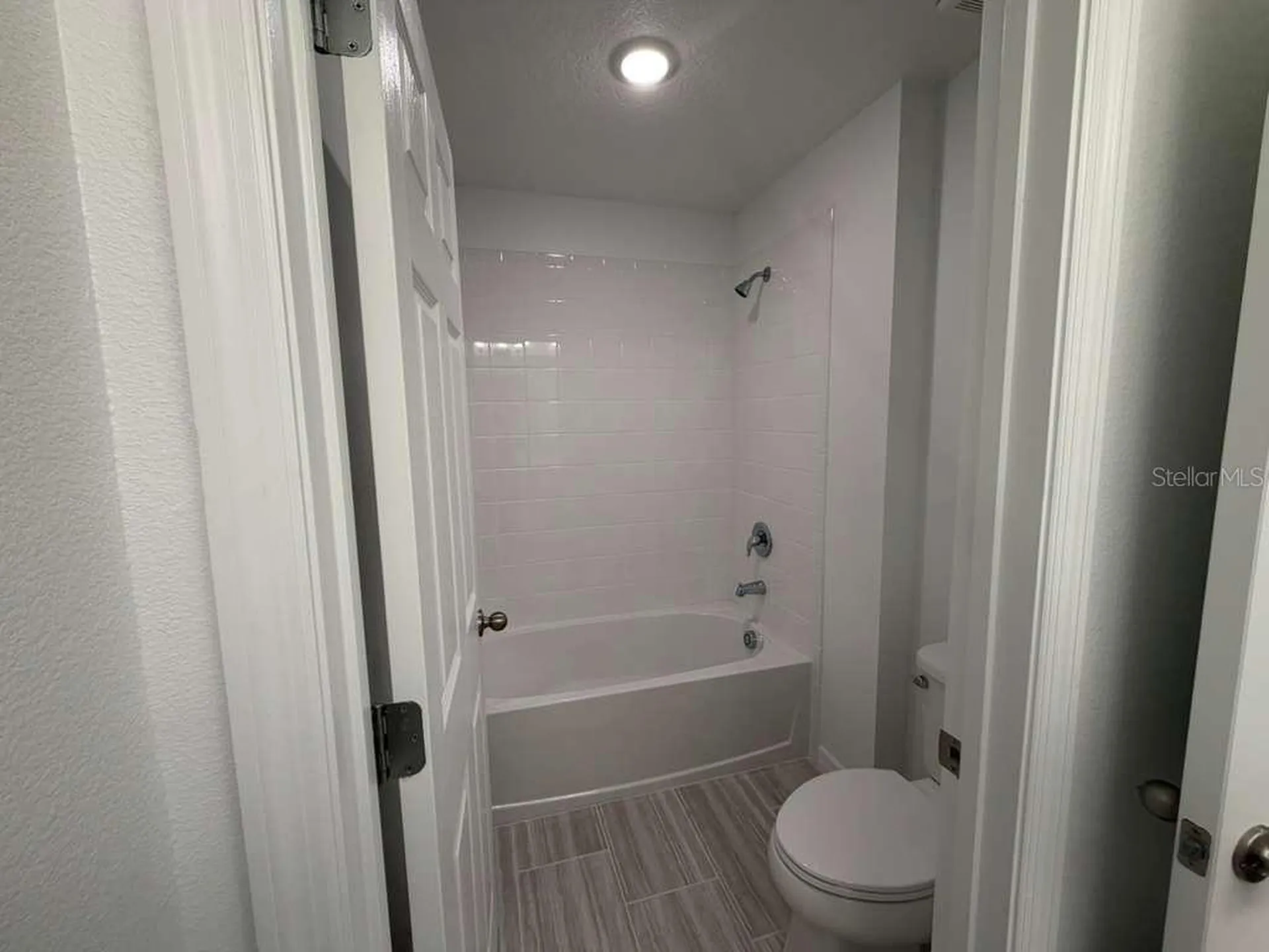 466 Thompson Village Avenue Apopka FL 32703