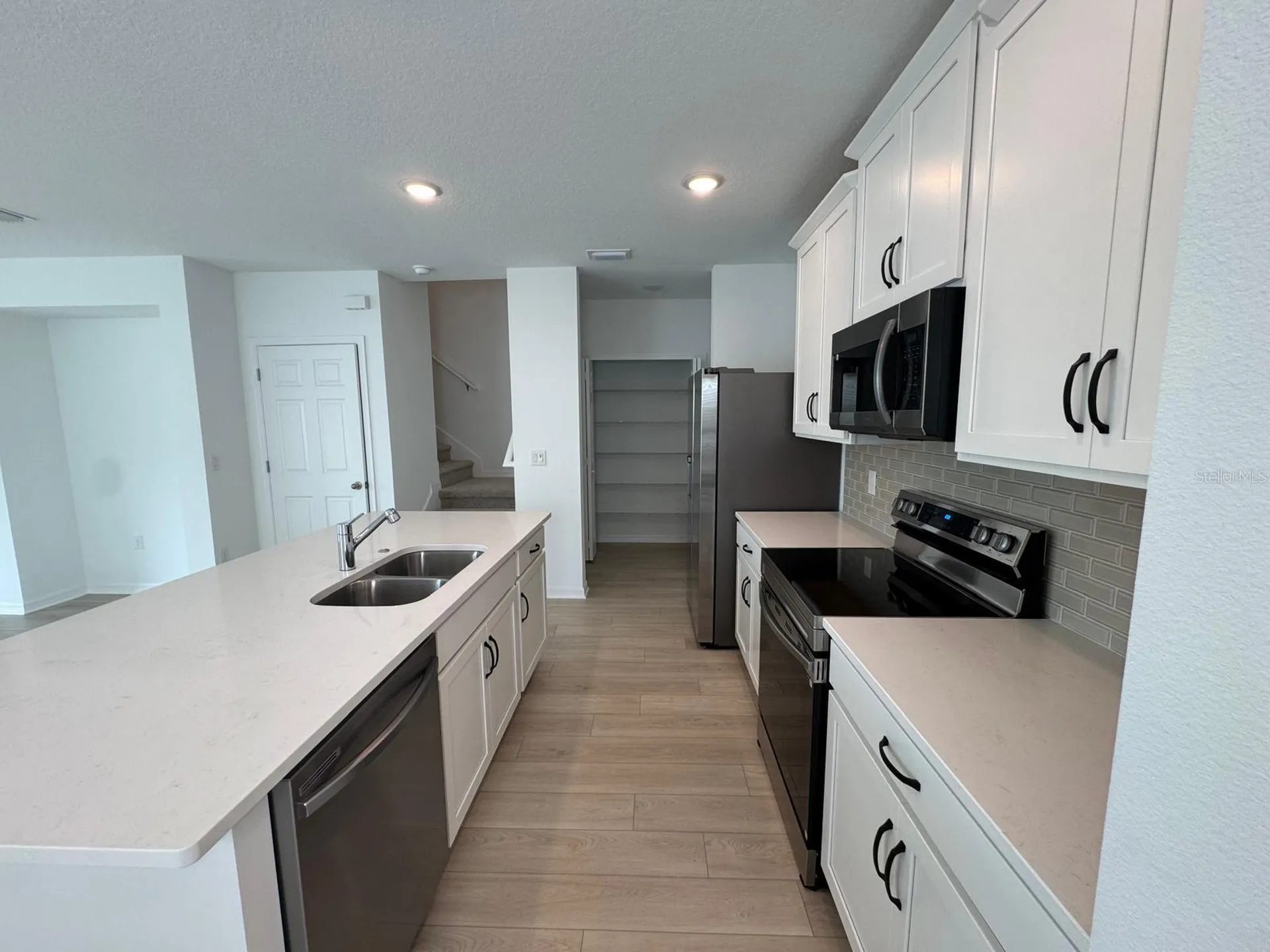 466 Thompson Village Avenue Apopka FL 32703
