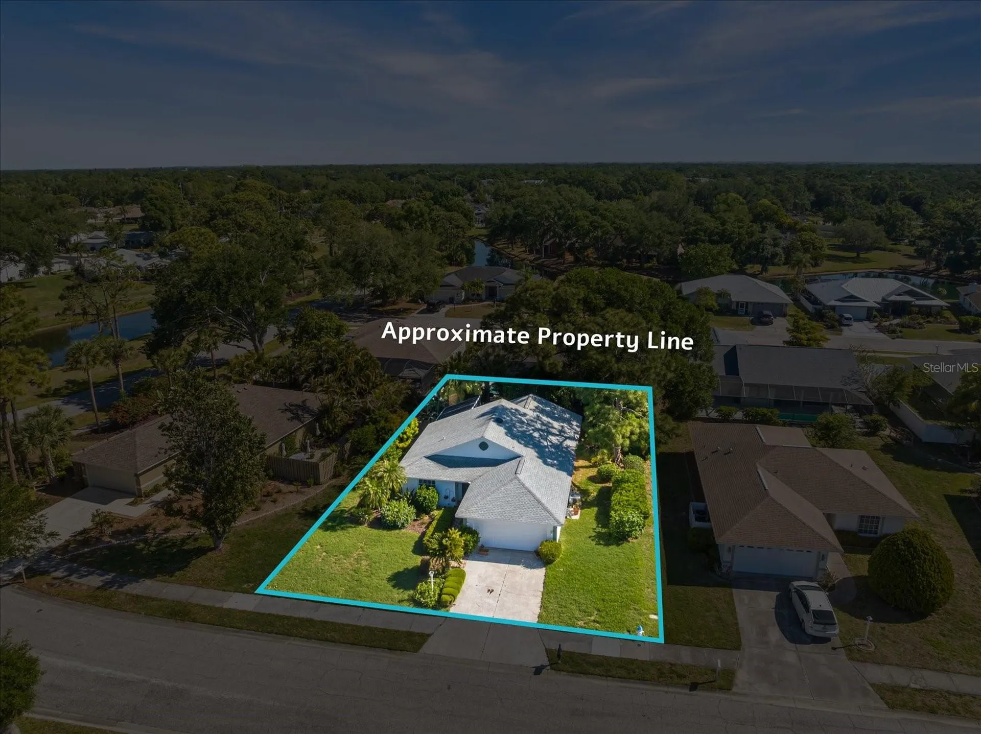5871 Helen Way Sarasota FL 34243