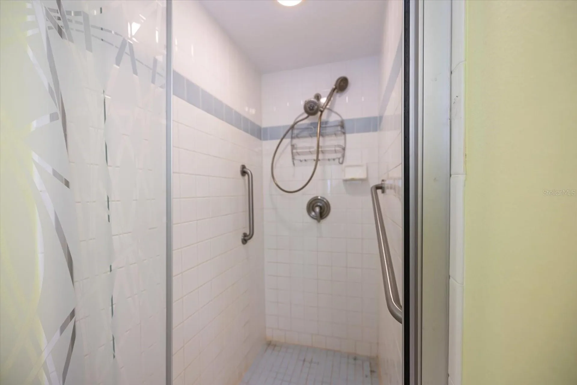 5871 Helen Way Sarasota FL 34243