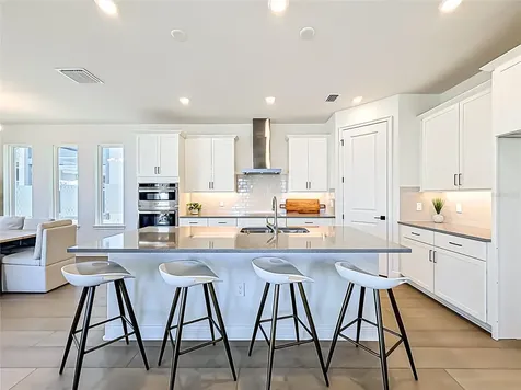 9985 Gobat Alley Orlando FL 32827