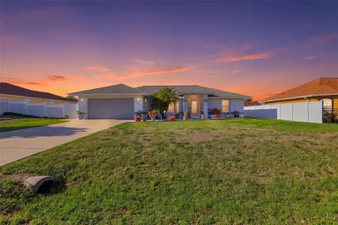 3401 Moravia Avenue North Port FL 34286