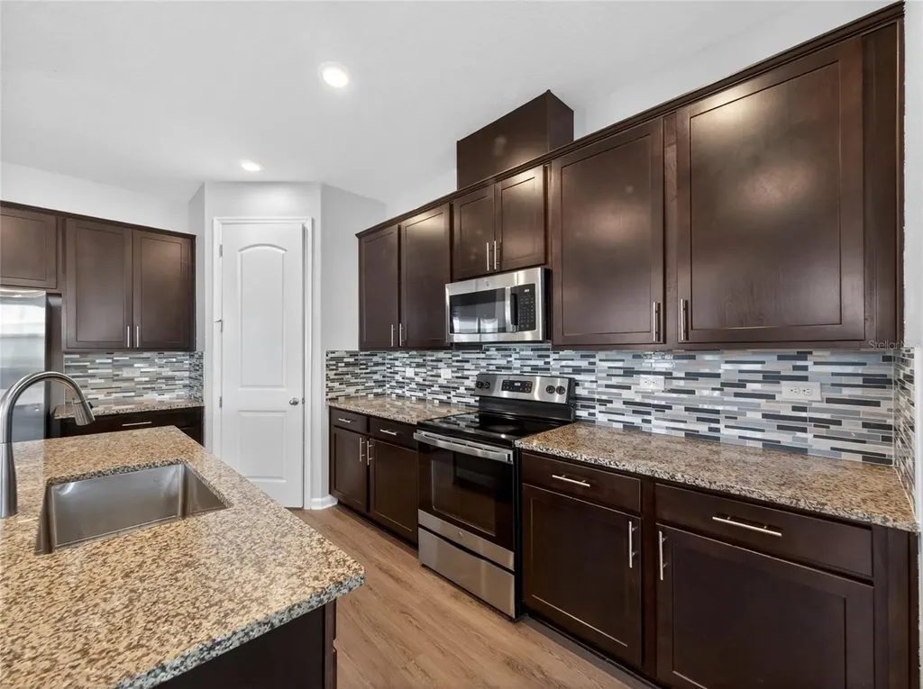 8053 Cherrystone Street Leesburg FL 34748