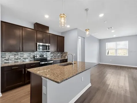 8053 Cherrystone Street Leesburg FL 34748
